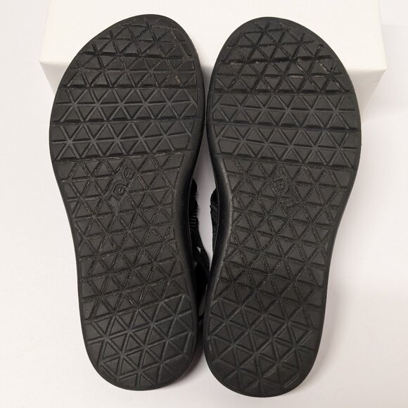 Teva Voya Strappy Sandals in Hera-Black - Size 6 - Picture 12 of 16